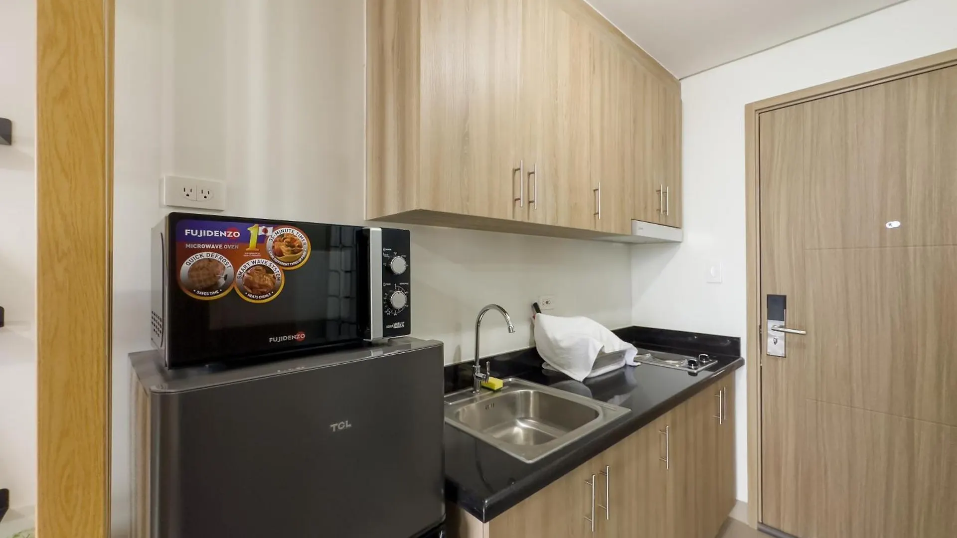 Apartment Gemstonebr In Smdc Shore 2 Residences Manila