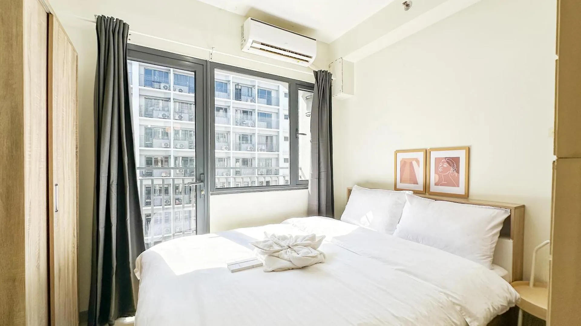 Gemstonebr In Smdc Shore 2 Residences Manila