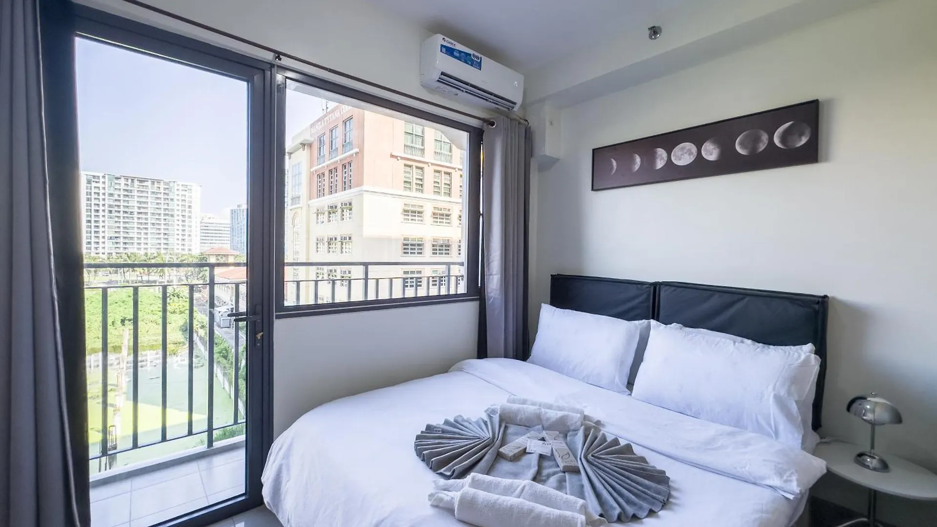 Apartment Gemstonebr In Smdc Shore 2 Residences Manila Philippines
