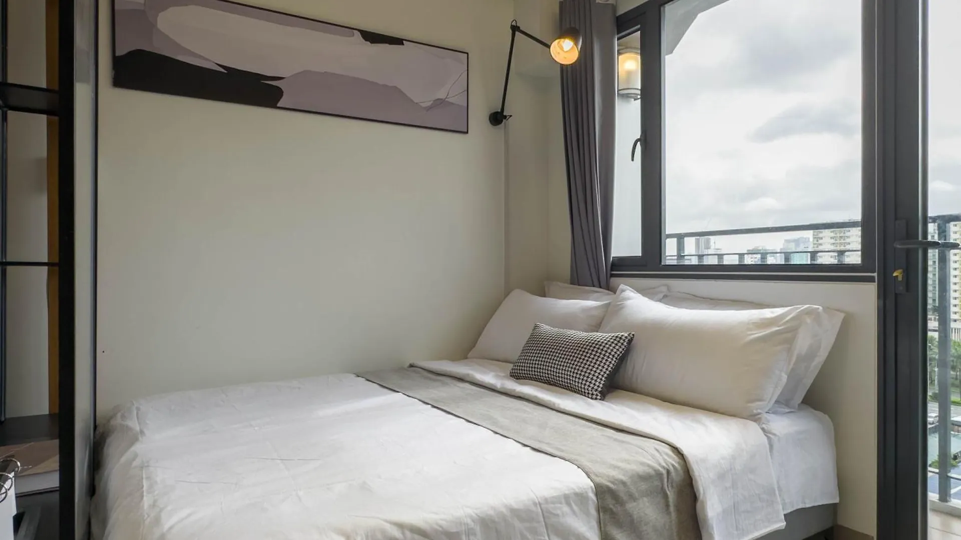 Apartment Gemstonebr In Smdc Shore 2 Residences Manila Philippines