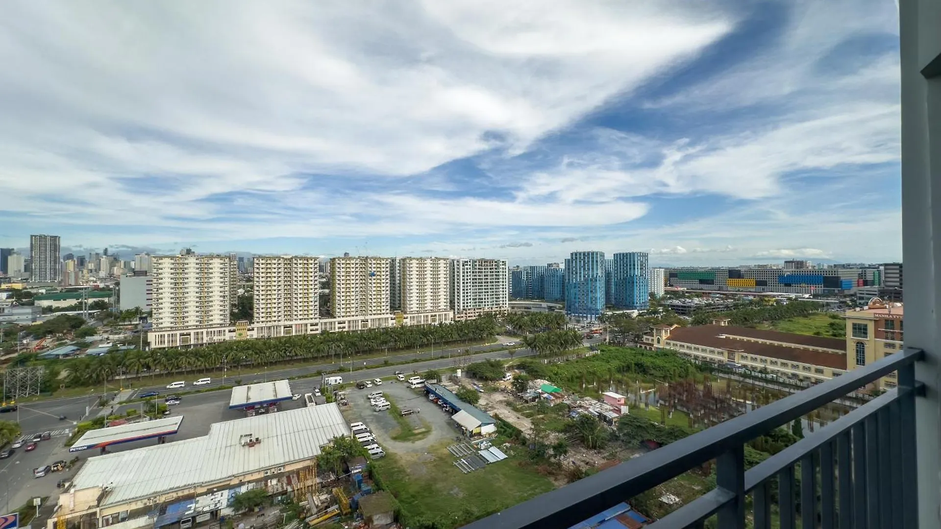 Gemstonebr In Smdc Shore 2 Residences Manila